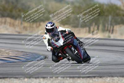 media/Dec-01-2025-Moto Forza (Mon) [[2daa91e15f]]/1-Advanced Group/Session 3 (Turn 3)/